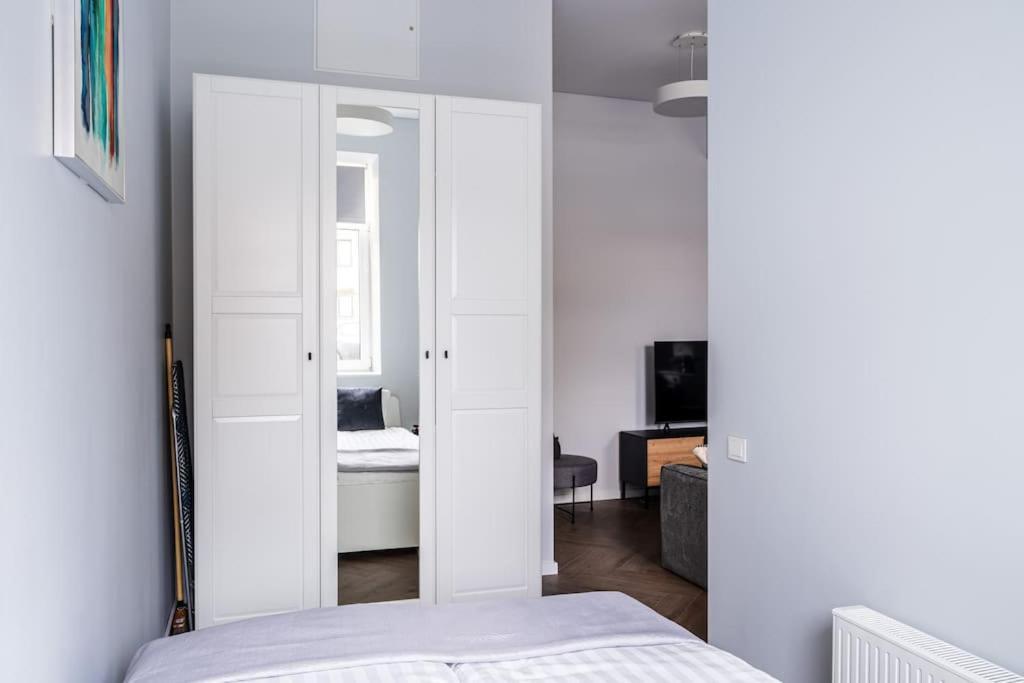 Modern Flat In Old Town Kaunas - Free Parking & Self Check-In מראה חיצוני תמונה
