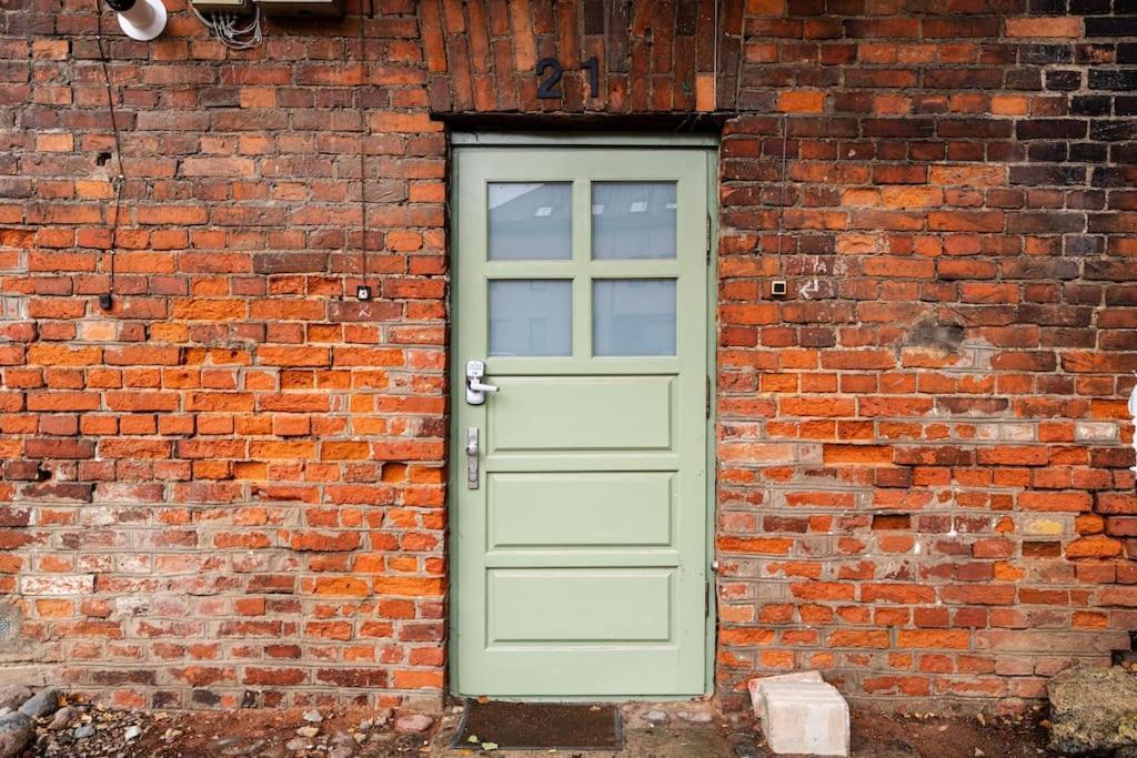 Modern Flat In Old Town Kaunas - Free Parking & Self Check-In מראה חיצוני תמונה